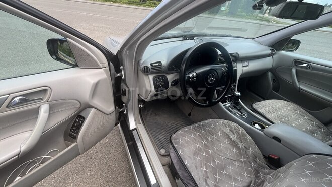 Mercedes C 230-8