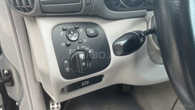 Mercedes C 230-9
