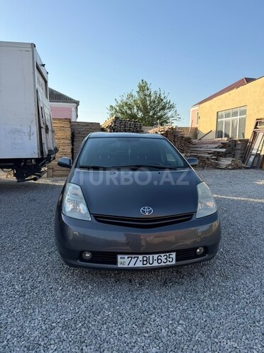 Toyota Prius-1