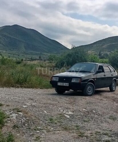LADA (VAZ) 2109-1