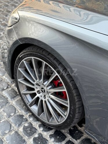 Mercedes E 220 d-5