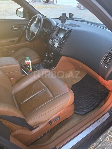 Infiniti FX35-9