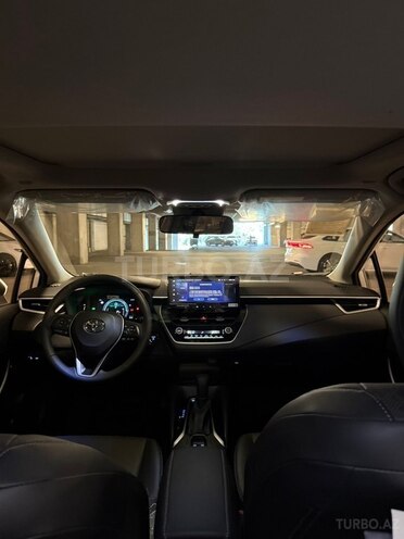 Toyota Corolla-7