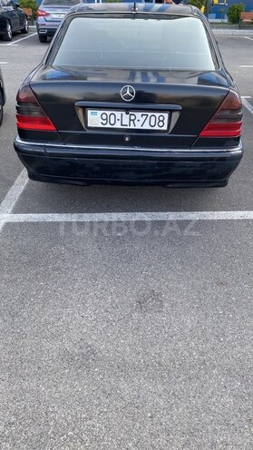 Mercedes C 200-4