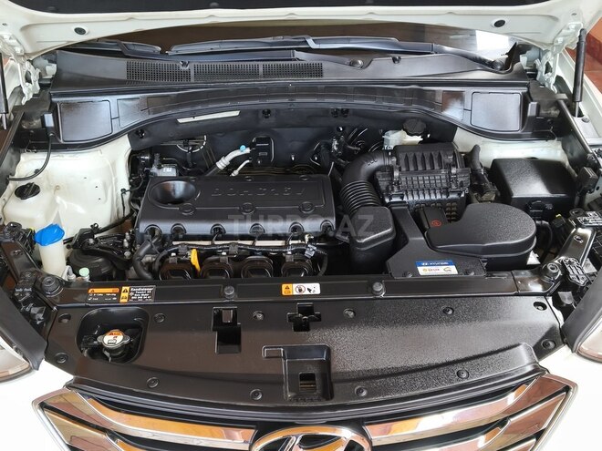 Hyundai Santa Fe-11