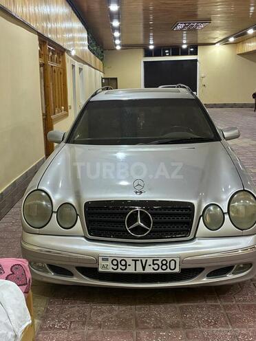 Mercedes E 200-1