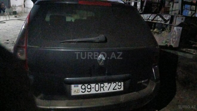 Renault Megane-8