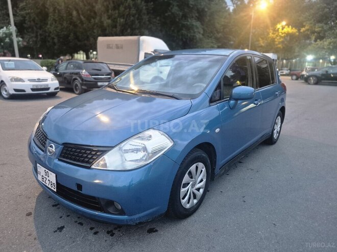 Nissan Tiida-3