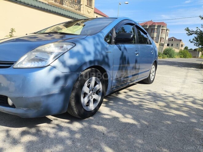 Toyota Prius-9