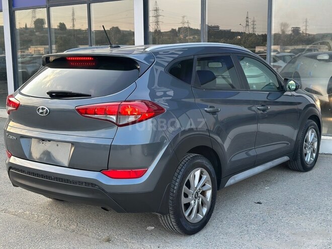 Hyundai Tucson-5