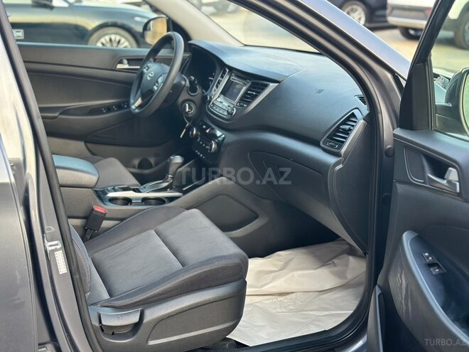 Hyundai Tucson-10