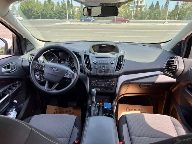Ford Escape-2