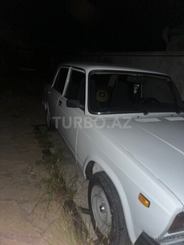 LADA (VAZ) 2107-11