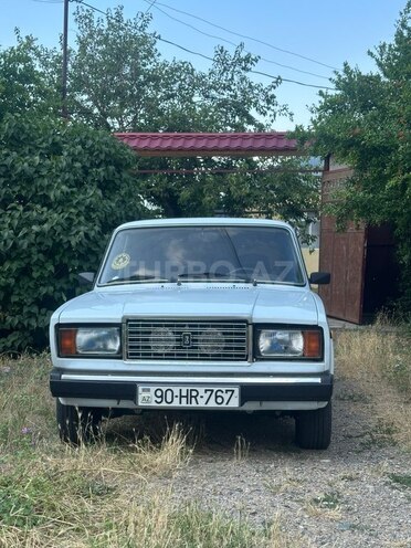 LADA (VAZ) 2107-1