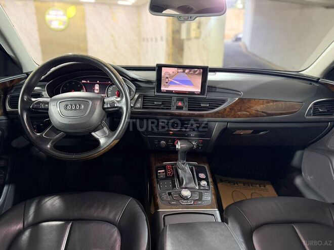 Audi A6-6