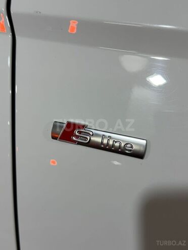 Audi A6-16