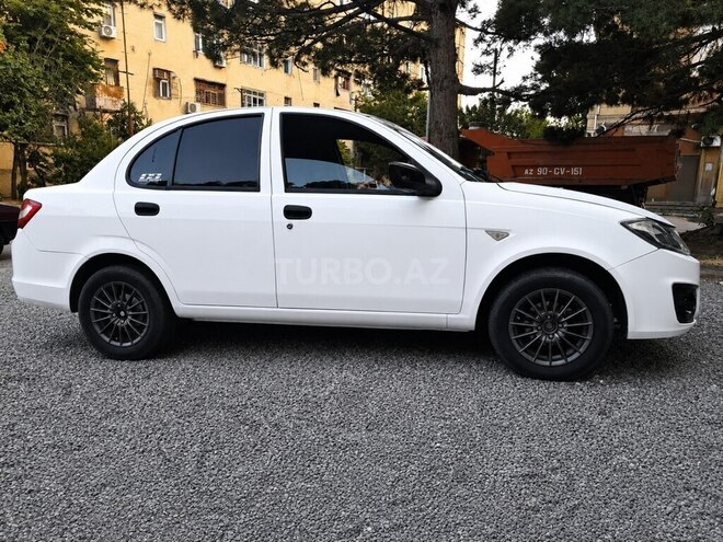 Saipa Saina-7