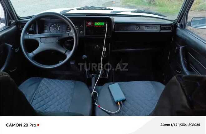 LADA (VAZ) 2107-4