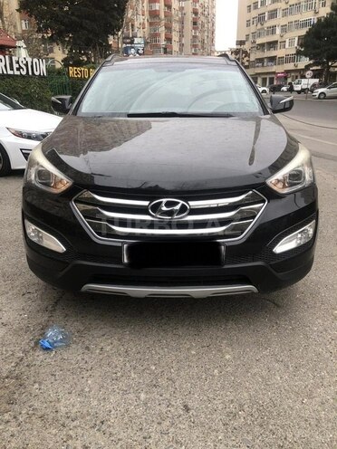 Hyundai Santa Fe-1