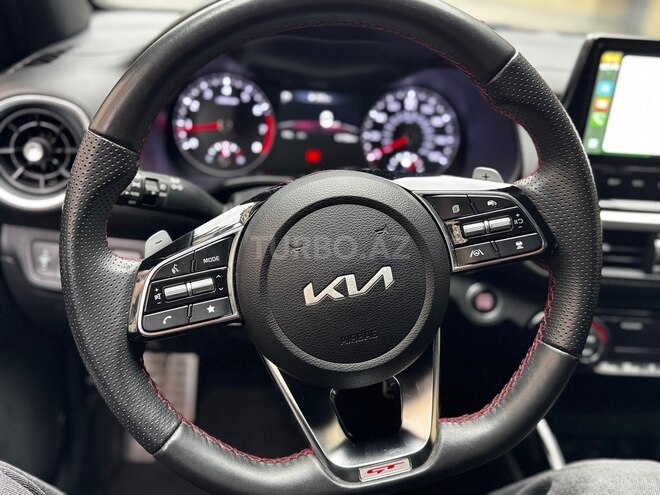 Kia Forte-13