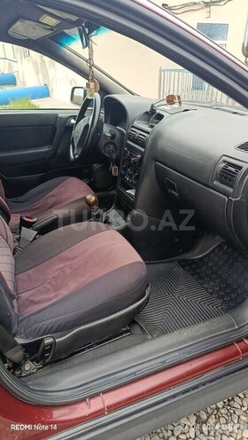 Opel Astra-8