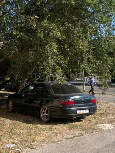 Opel Omega-7