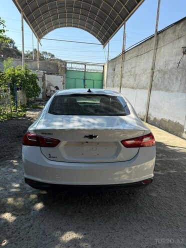 Chevrolet Malibu-4