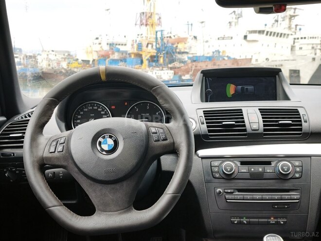 BMW  2009, 366,000 km - 2.0 л - Bakı