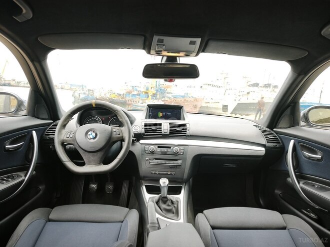 BMW  2009, 366,000 km - 2.0 л - Bakı