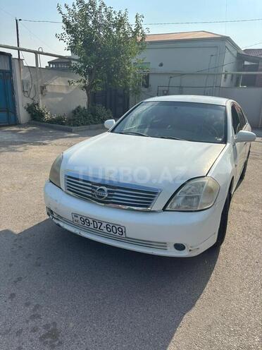 Nissan Teana-1