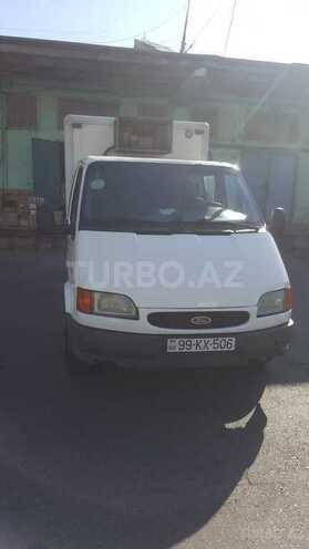 Ford Transit-2