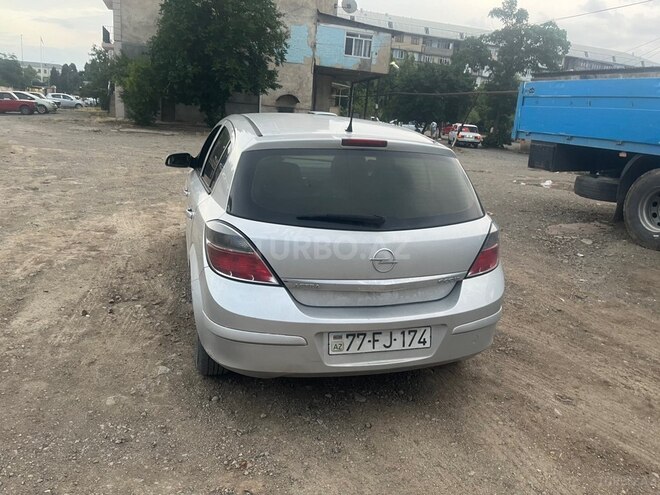 Opel Astra-7