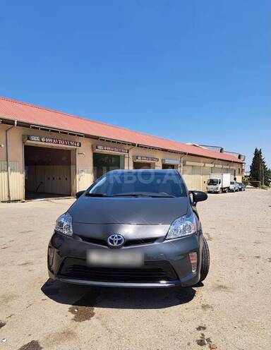Toyota Prius-1