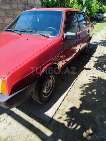 LADA (VAZ) 21099-2