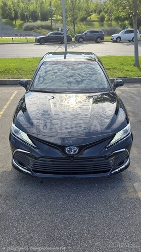 Toyota Camry-1