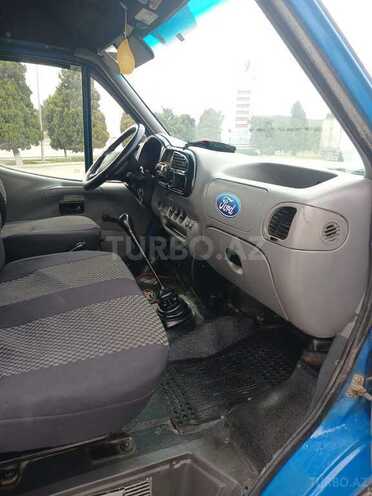 Ford Transit-6
