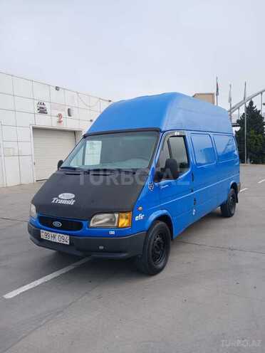 Ford Transit-1