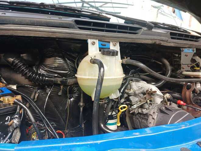 Ford Transit-2