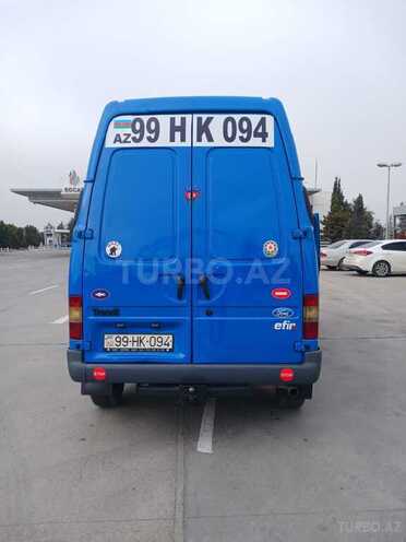 Ford Transit-4
