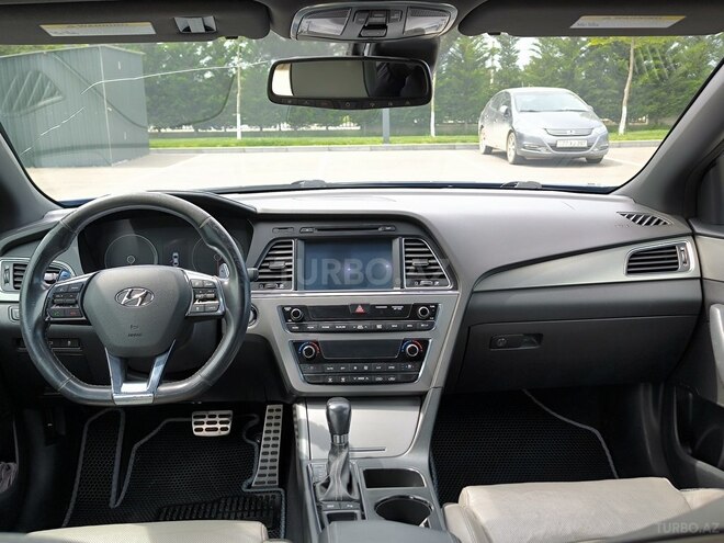 Hyundai Sonata-7