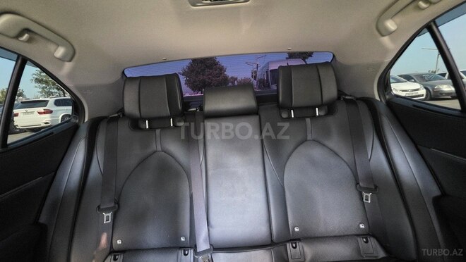 Toyota Camry-19