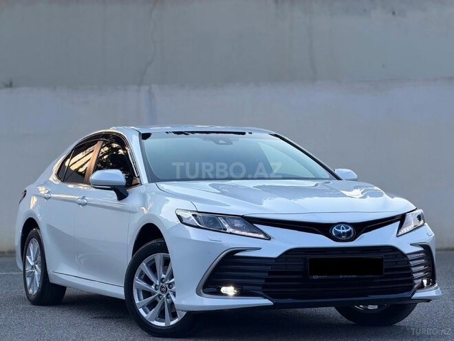 Toyota Camry-3