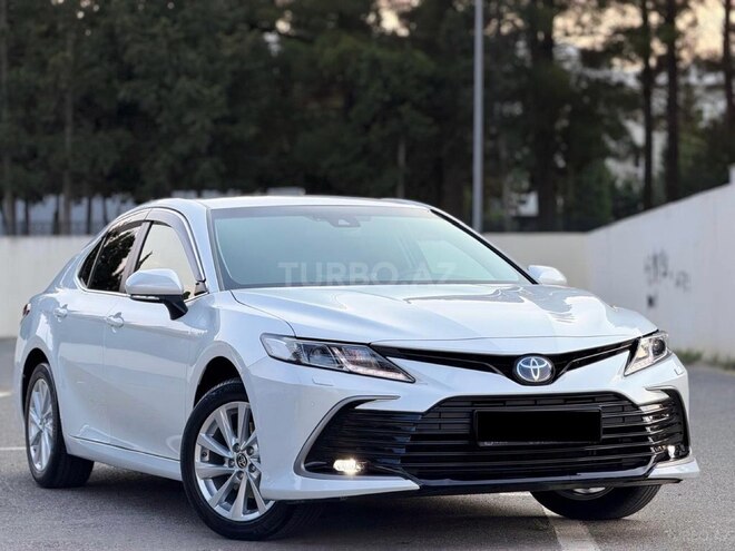 Toyota Camry-7