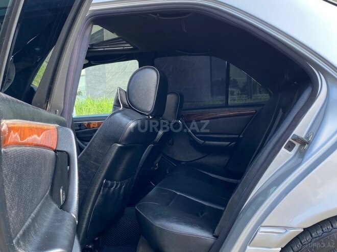Mercedes C 240-8