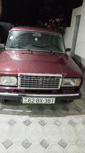 LADA (VAZ) 2107-1