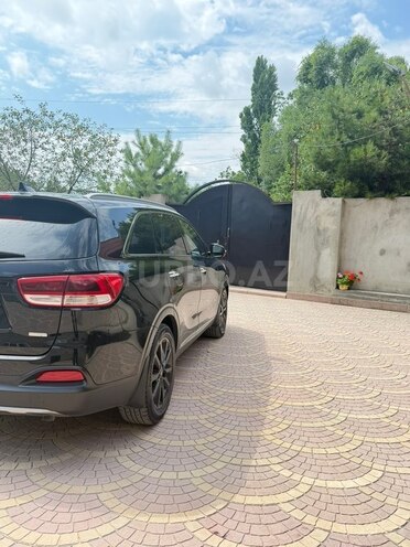 Kia Sorento-8