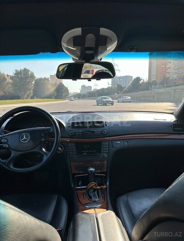 Mercedes E 280-6