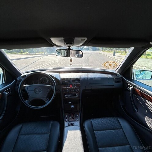 Mercedes C 200-18
