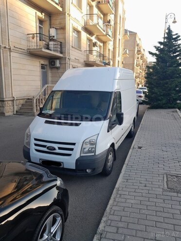Ford Transit-1