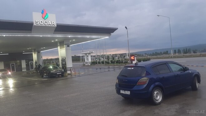Opel Astra-2